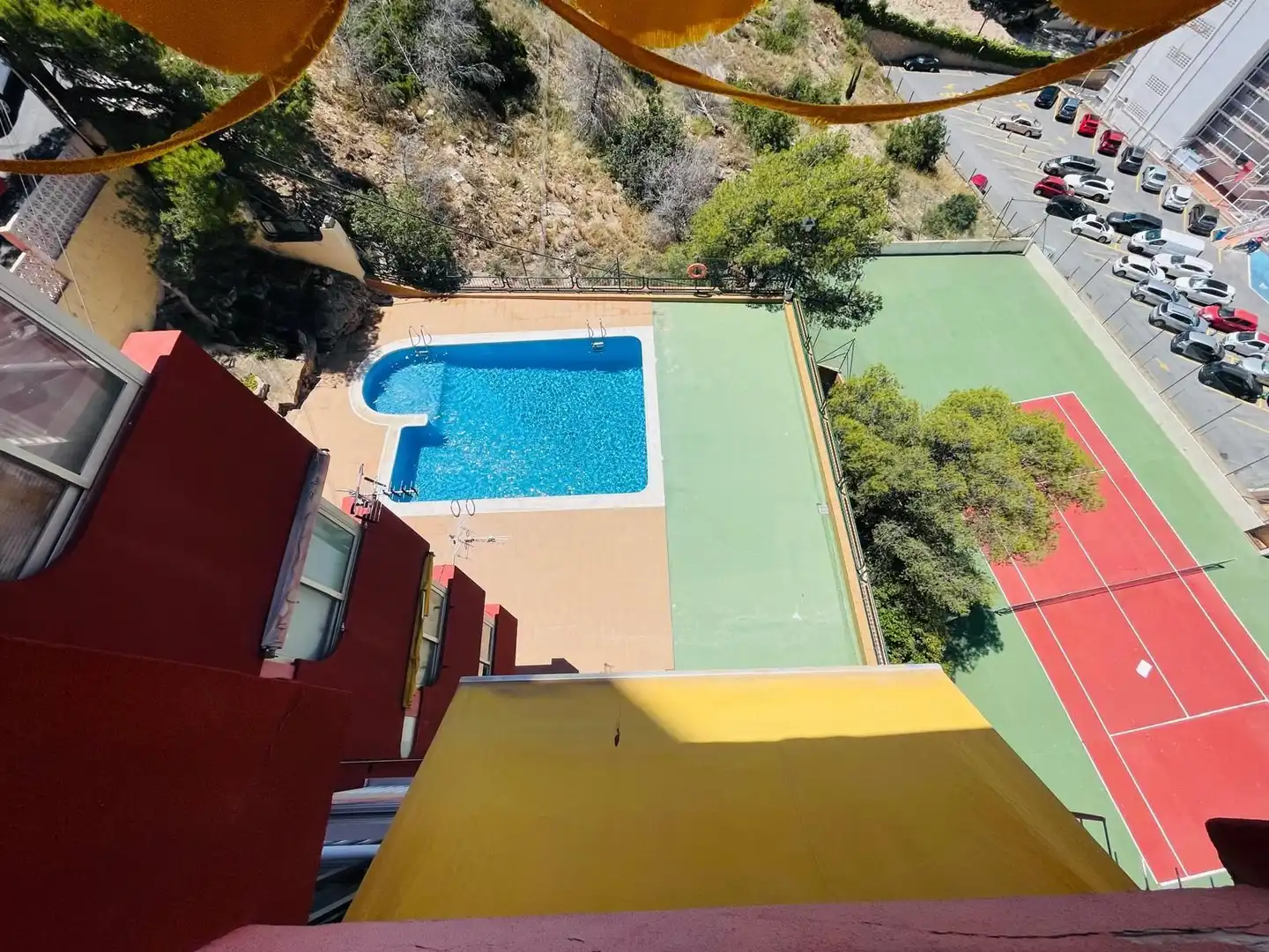 Piscina de Apartamento en venta en Benidorm con Aire acondicionado, Calefacción y Amueblado