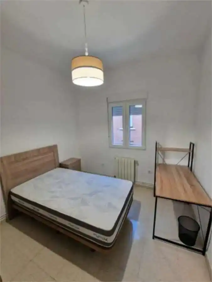 Flat for sale in Granada, Granada