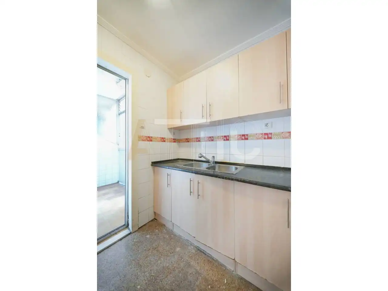 Piso en venta en Calle Magnolias, imagen 6
