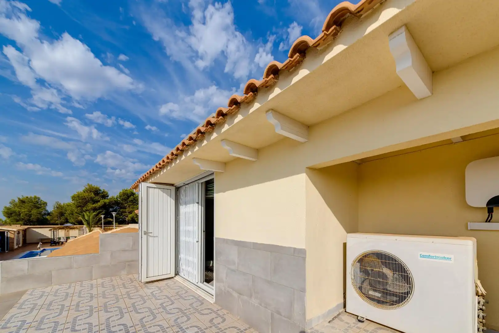 Casa o xalet en venda a Carrer Carrer de la Sierra Morena-las Filipinas, Villamartín - Las Filipinas