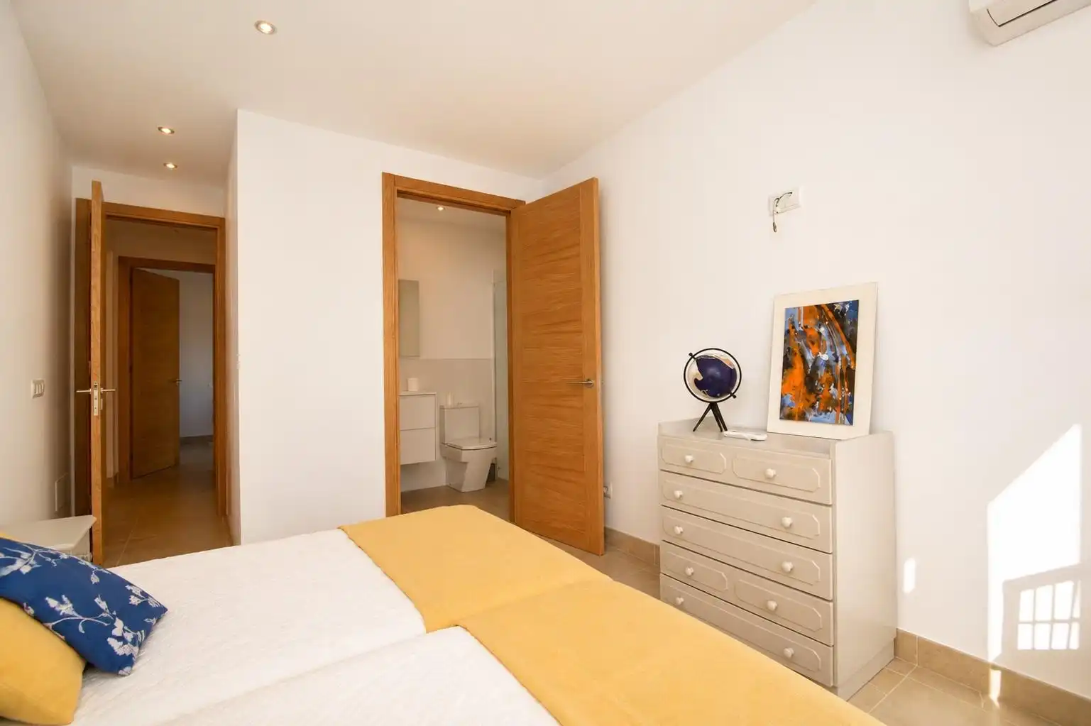 Schlafzimmer von Country house zur Miete in Búger mit Klimaanlage, Heizung und Privatgarten