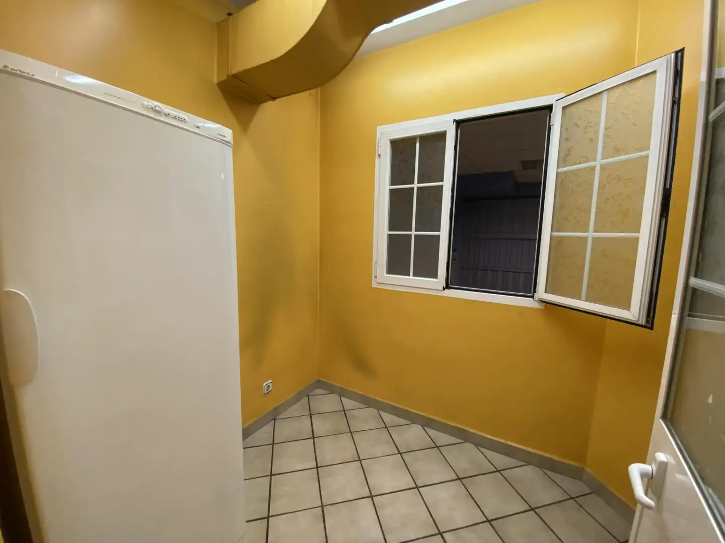 Casa adosada en venta en Loiu con Calefacción, Jardín privado y Terraza