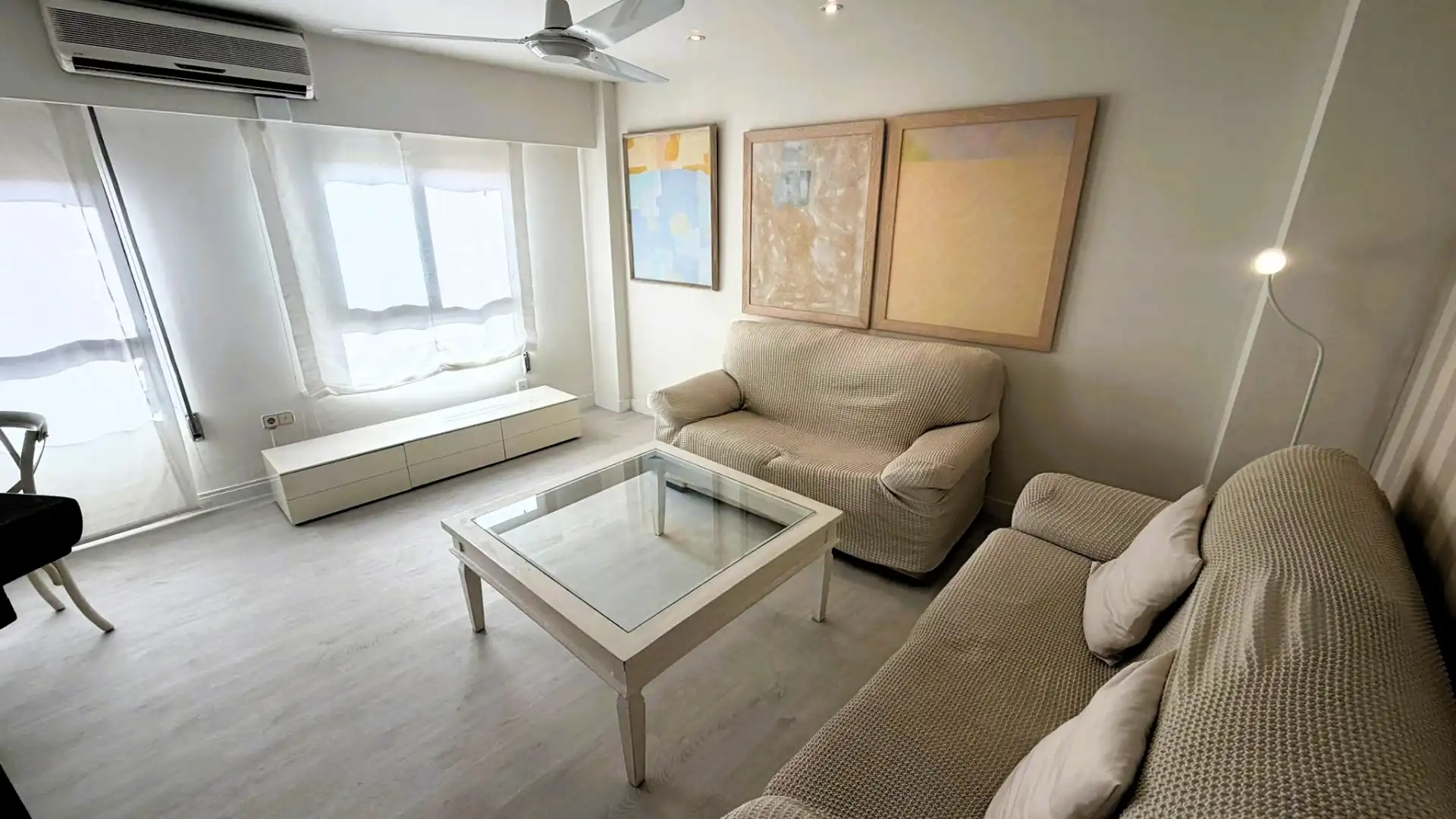 Sala d'estar de Dúplex de lloguer en Valencia amb Aire condicionat, Calefacció i Parquet