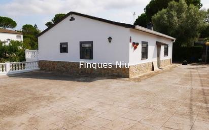 Exterior view of House or chalet for sale in Maçanet de la Selva  with Heating, Private garden and Storage room