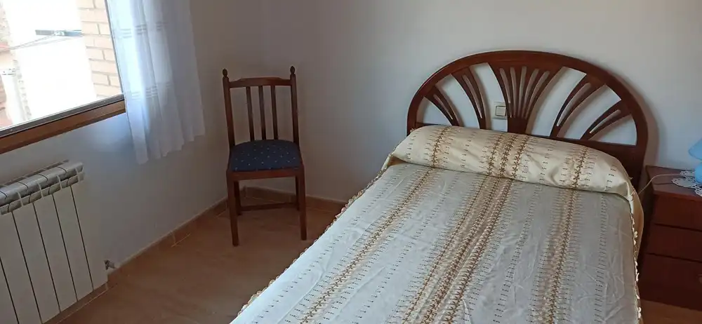 Bedroom of Houses for sale in Navalpino  with Heating and Terrace
