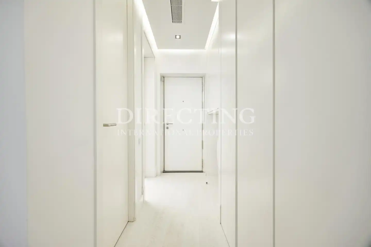 Maisonette zum Verkauf in Madrid mit Klimaanlage, Heizung und Möbliert