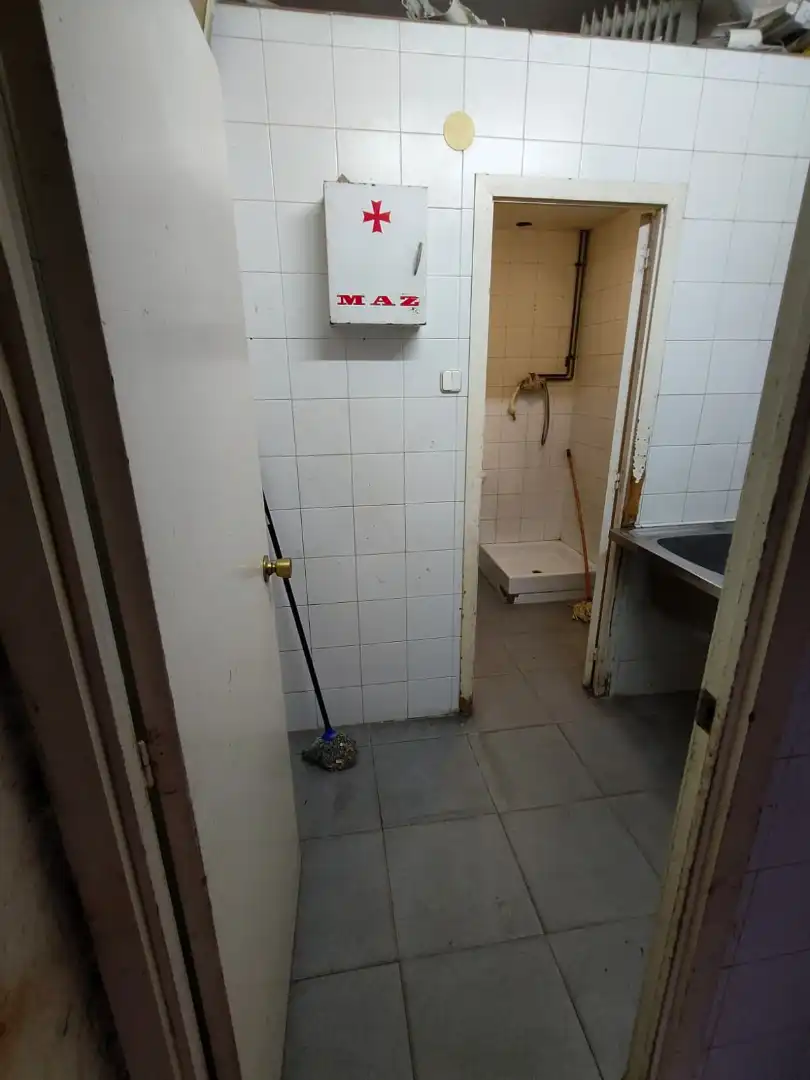 Bathroom of Commercial properties for rent in Barcelona