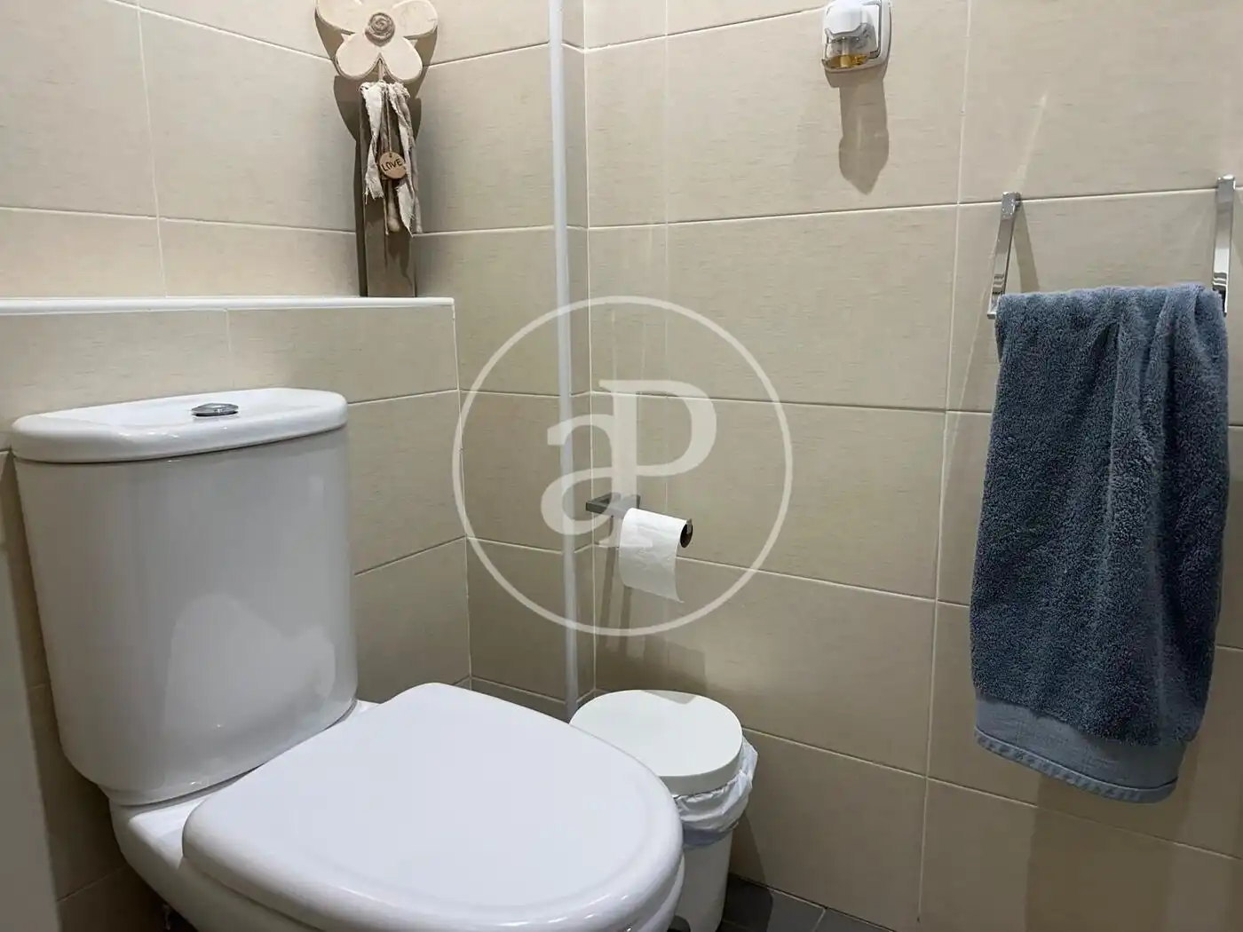 Bathroom of Duplexes for rent in Elche / Elx  with Air Conditioner, Heating and Private garden