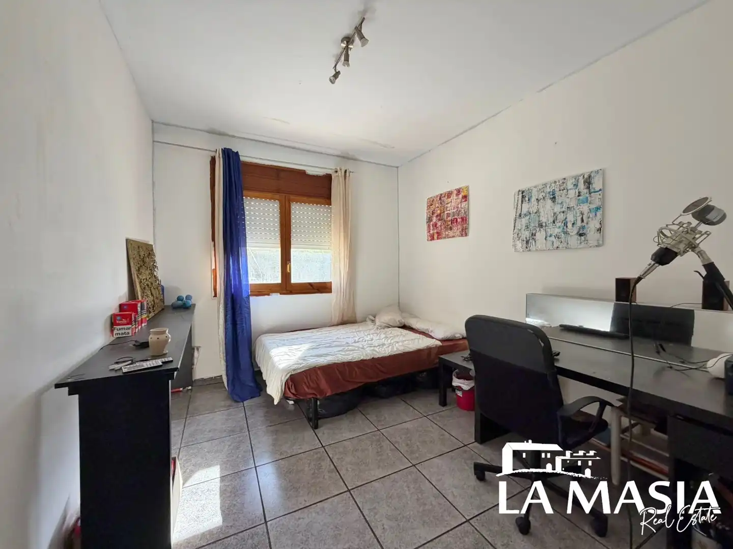 Vista exterior de Casa o xalet en venda en Olivella amb Calefacció, Jardí privat i Terrassa