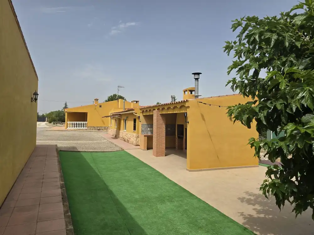 Vista exterior de Casa o xalet en venda en Villena
