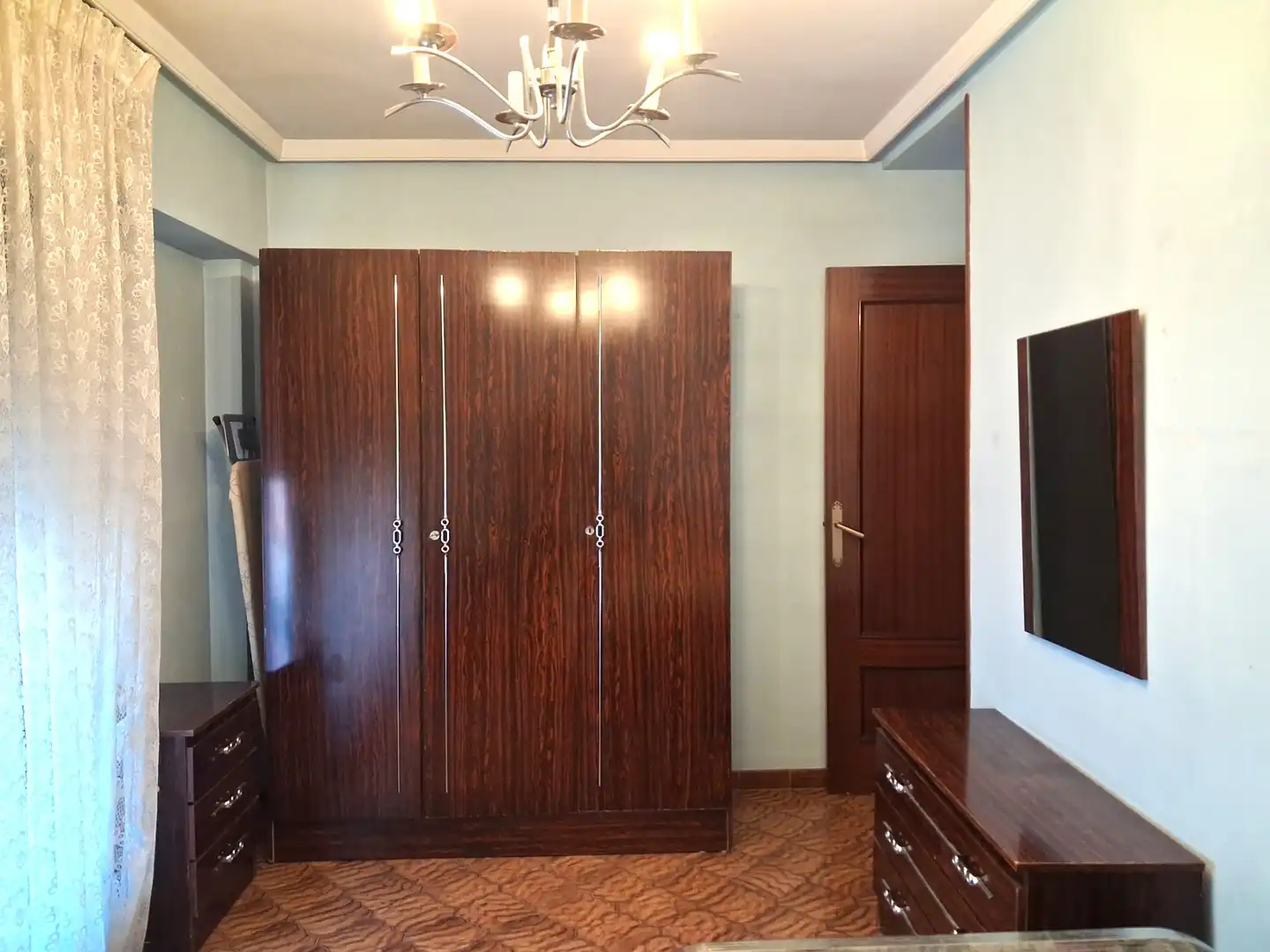 Bedroom of Flat for sale in Zaragoza  with Heating, Terrace and Storage room