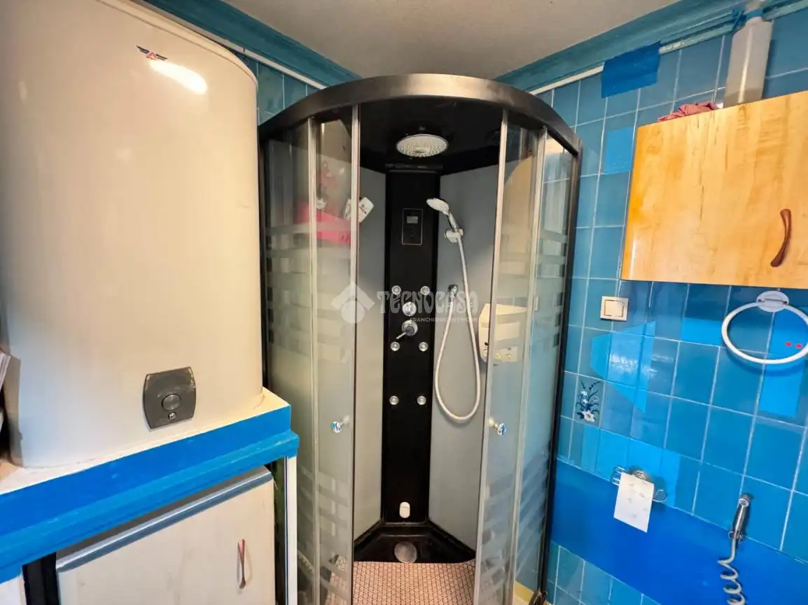Bathroom of Flat for sale in Fuengirola  with Terrace
