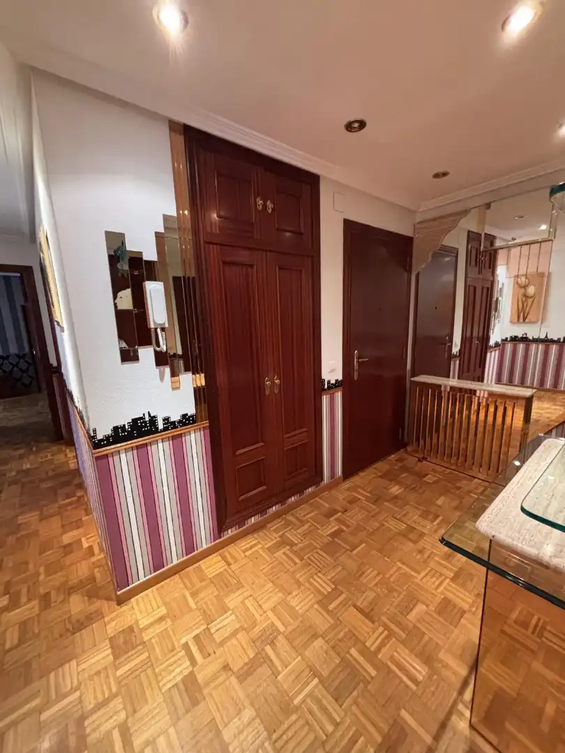 Piso en venta en Gijón  con Calefacción, Parquet y Trastero
