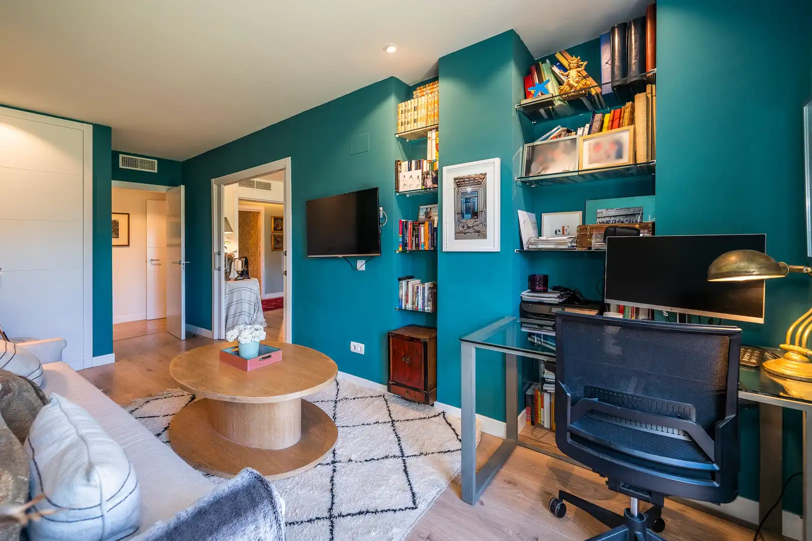 Living room of Flat for sale in La Moraleja  with Air Conditioner, Heating and Private garden