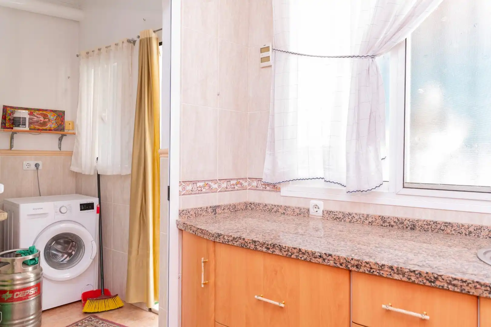 Cocina de Casa o chalet en venta en Cuevas de San Marcos con Aire acondicionado y Amueblado