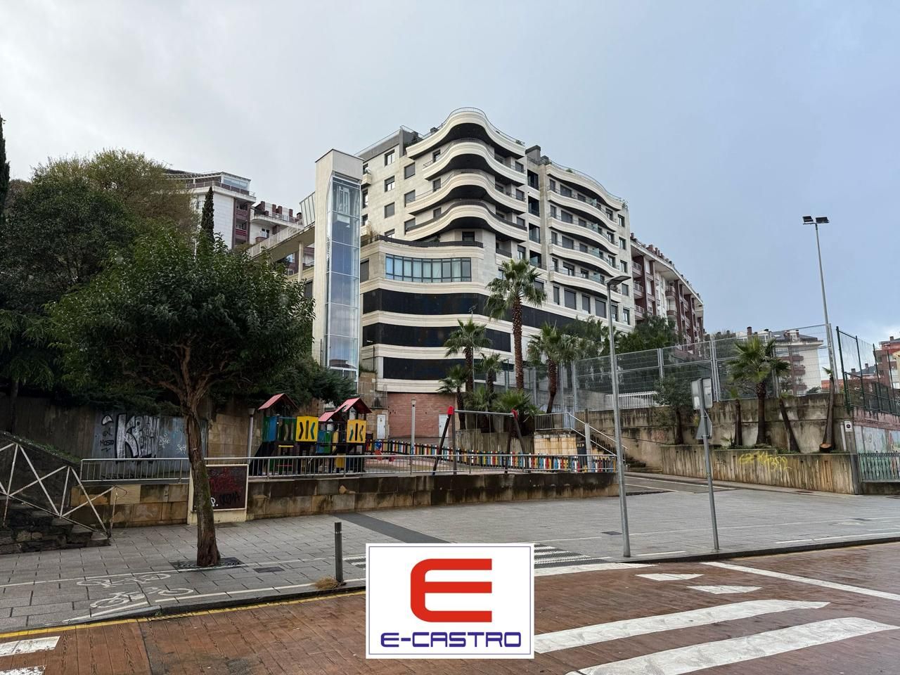 Exterior view of Flat for sale in Castro-Urdiales  with Heating, Parquet flooring and Terrace