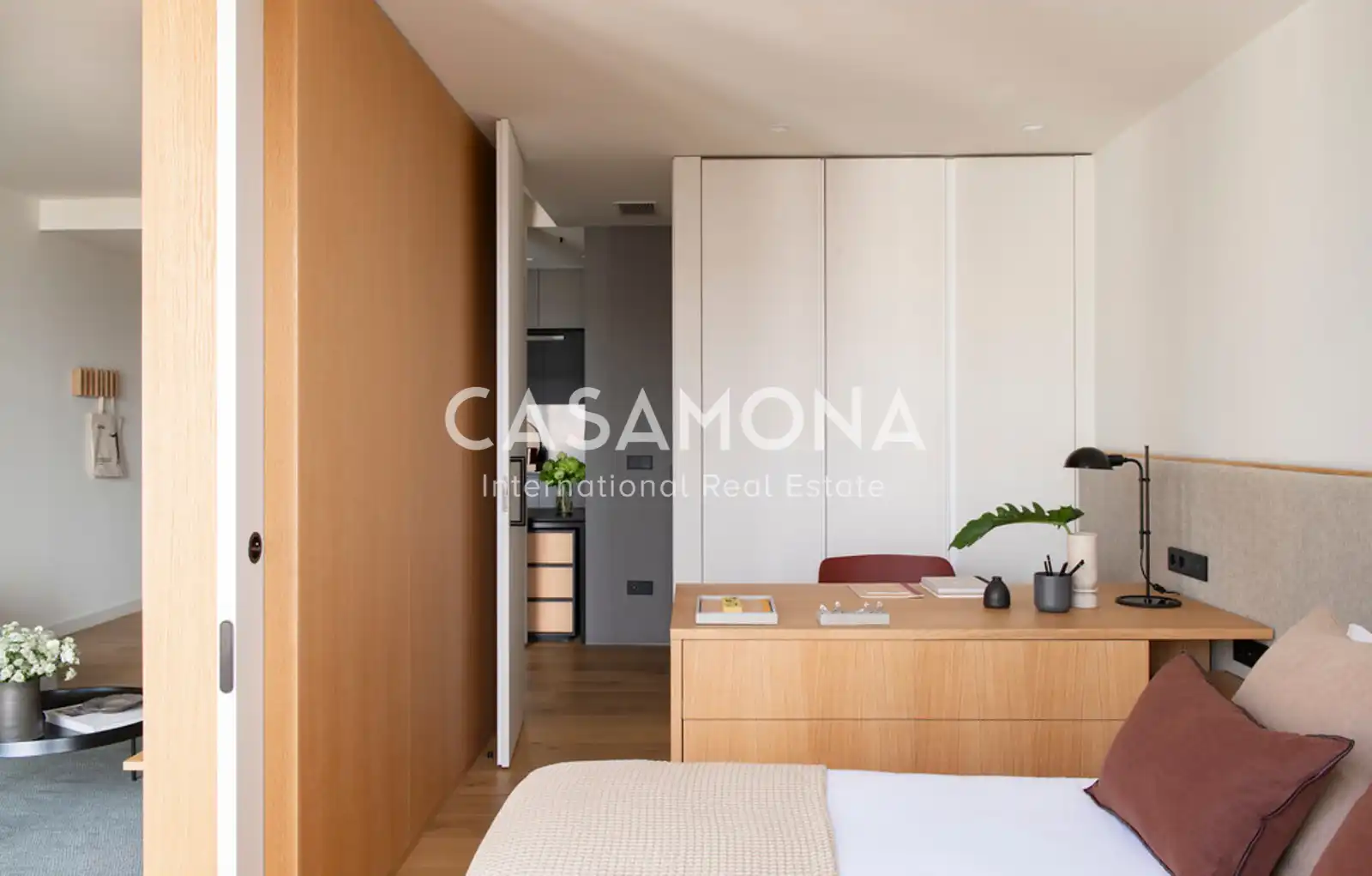 Dormitori de Apartament de lloguer en Barcelona amb Terrassa, Moblat i Internet