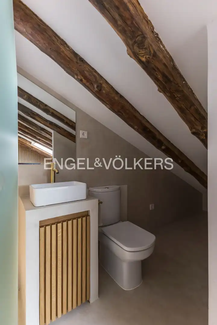 Maisonette zur Miete in Madrid mit Klimaanlage und Heizung