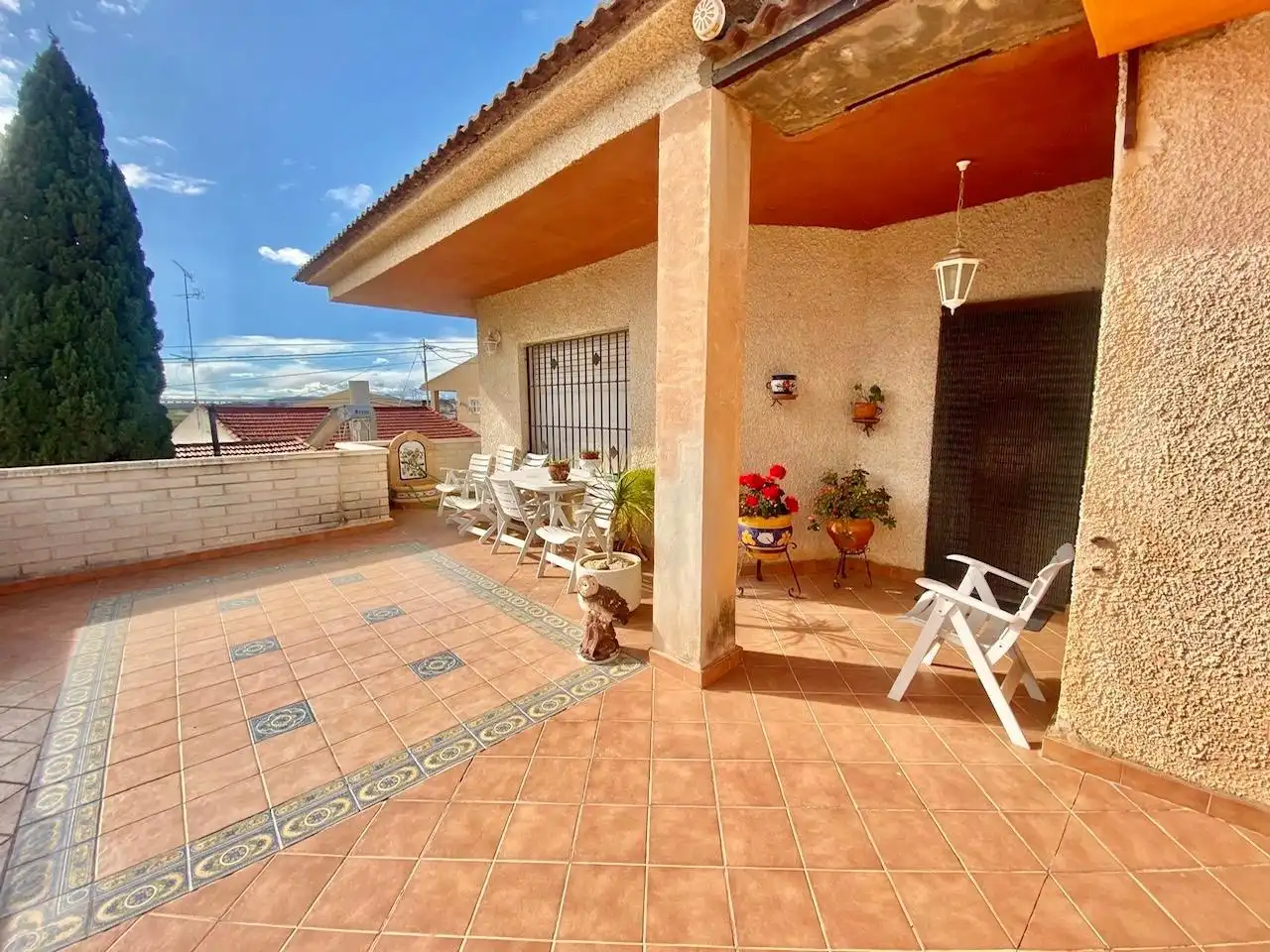 Terrassa de Casa o xalet en venda en Orihuela amb Aire condicionat, Calefacció i Jardí privat