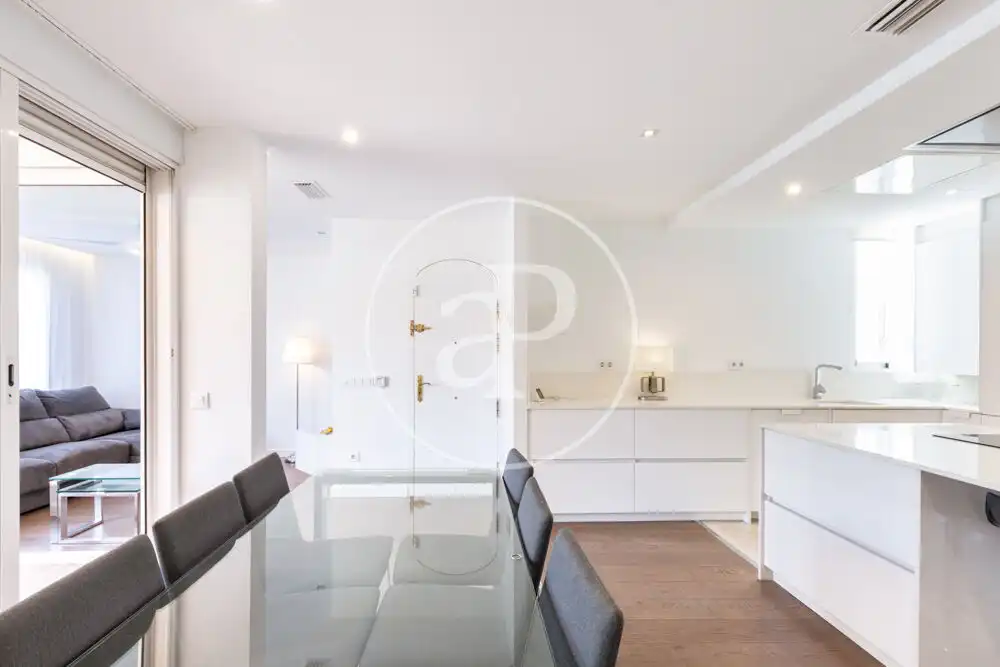 Esszimmer von Wohnung zur Miete in Valencia mit Klimaanlage, Terrasse und Abstellraum