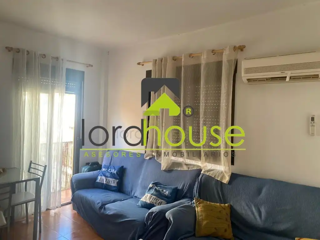 Apartamento con ascensor en venta en Calle Núñez de Arce 4