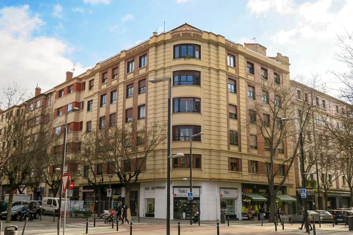 Exterior view of Flat for sale in  Pamplona / Iruña  with Heating