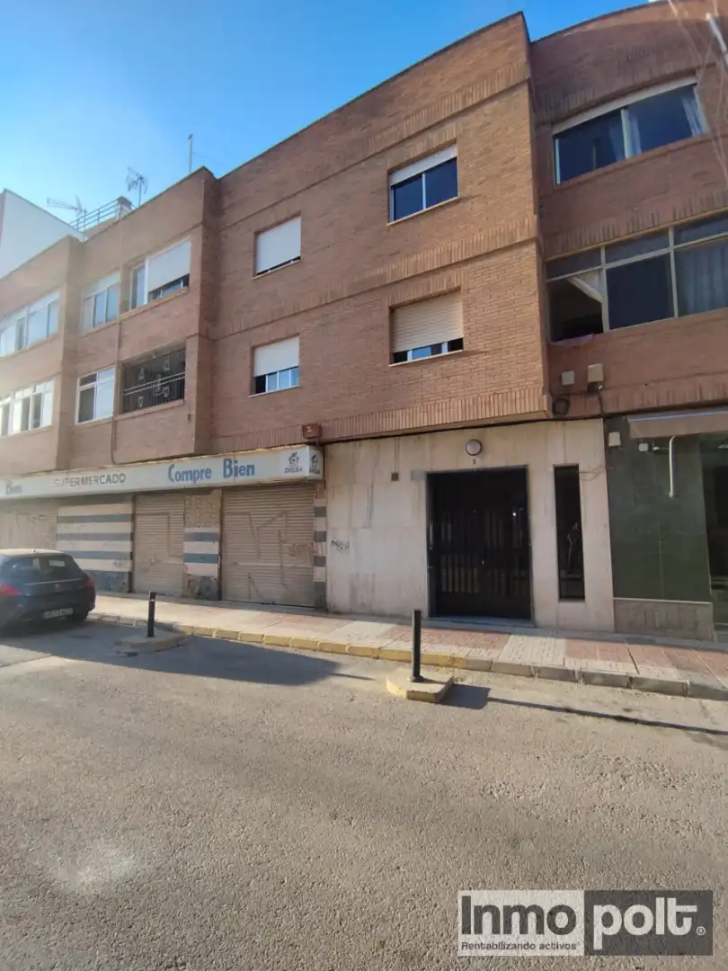 Vista exterior de Pis en venda en Torre-Pacheco amb Forn i Balcó