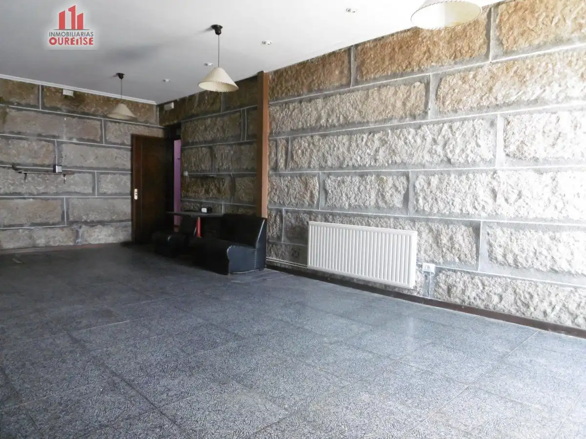 Commercial properties for sale in Toén  with Terrace