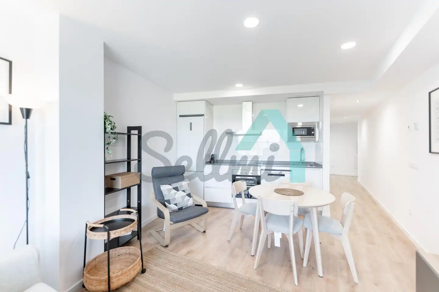 Sala de estar de Piso de alquiler en Oviedo  con Calefacción, Terraza y Trastero