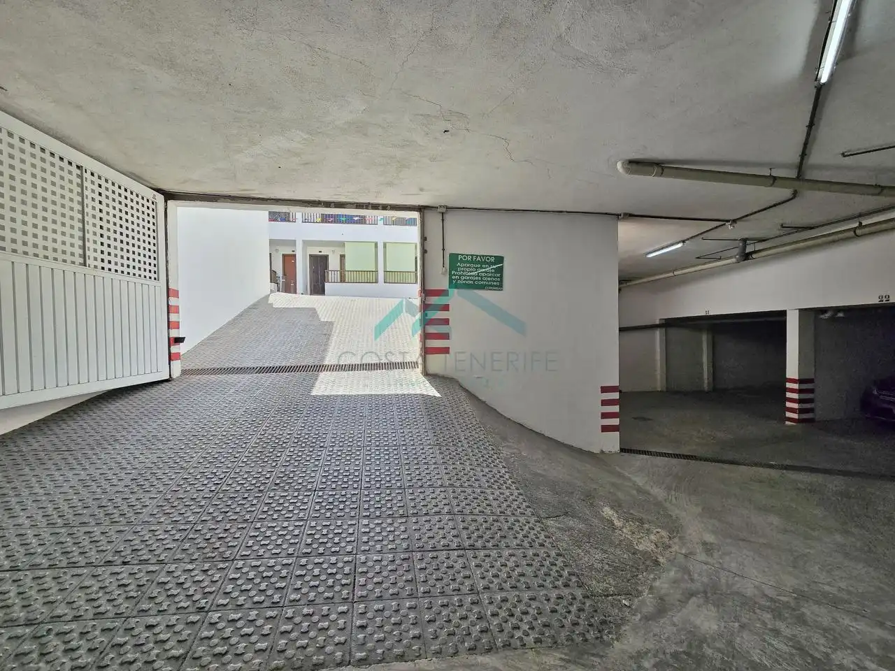 Parkplatz von Maisonette zum Verkauf in Guía de Isora