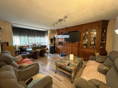 Living room of Flat for sale in  Madrid Capital  with Air Conditioner, Heating and Terrace