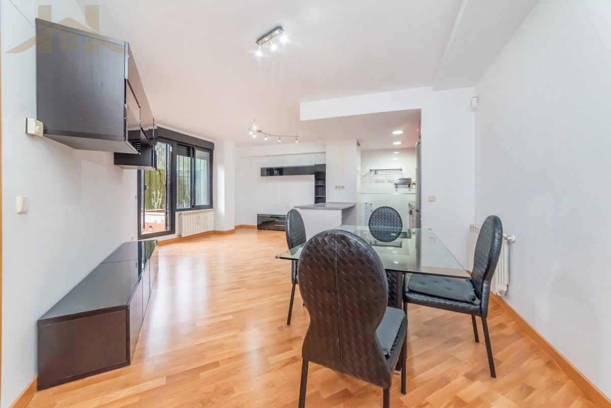 Dining room of Flat for sale in Valdemoro  with Heating, Private garden and Storage room