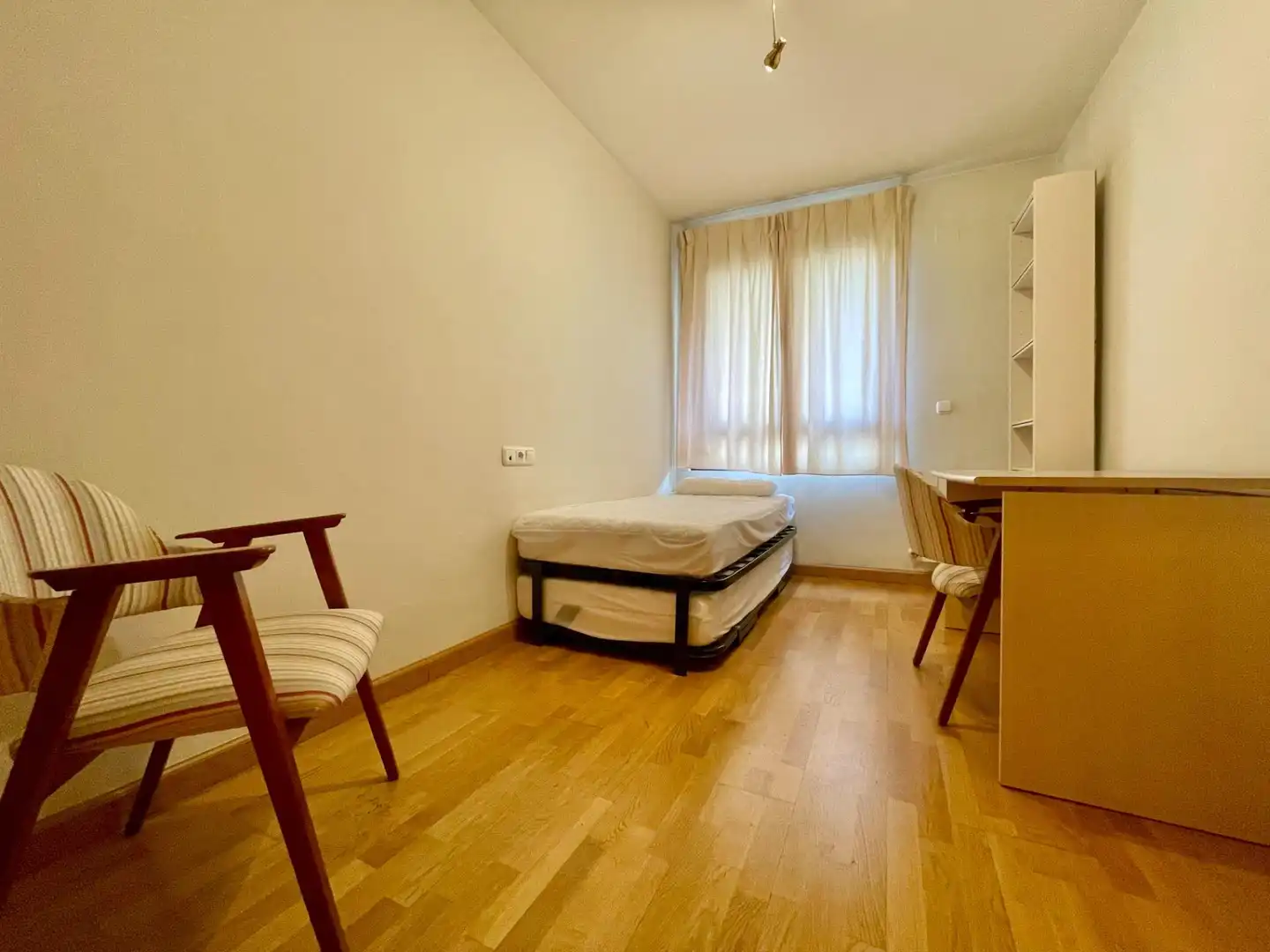 Dormitori de Pis en venda en Córdoba amb Aire condicionat, Calefacció i Parquet