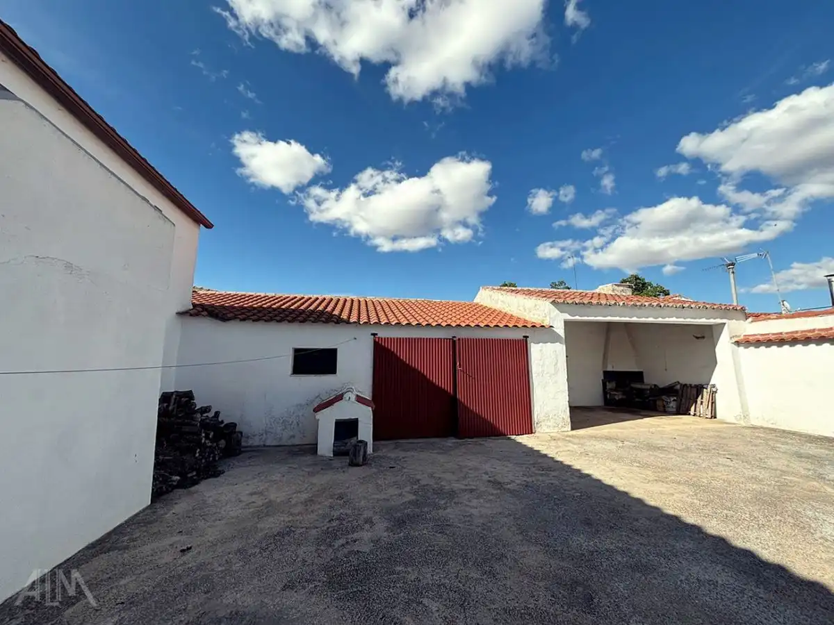 Exterior view of Houses for sale in Llanos del Caudillo  with Heating and Storage room