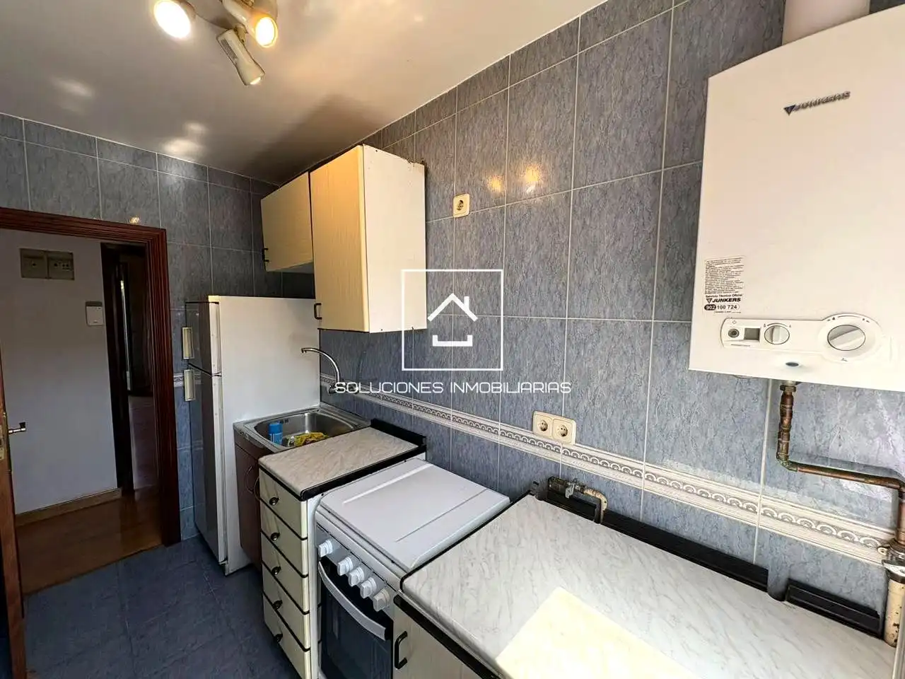 Cocina de Piso en venta en Madrid