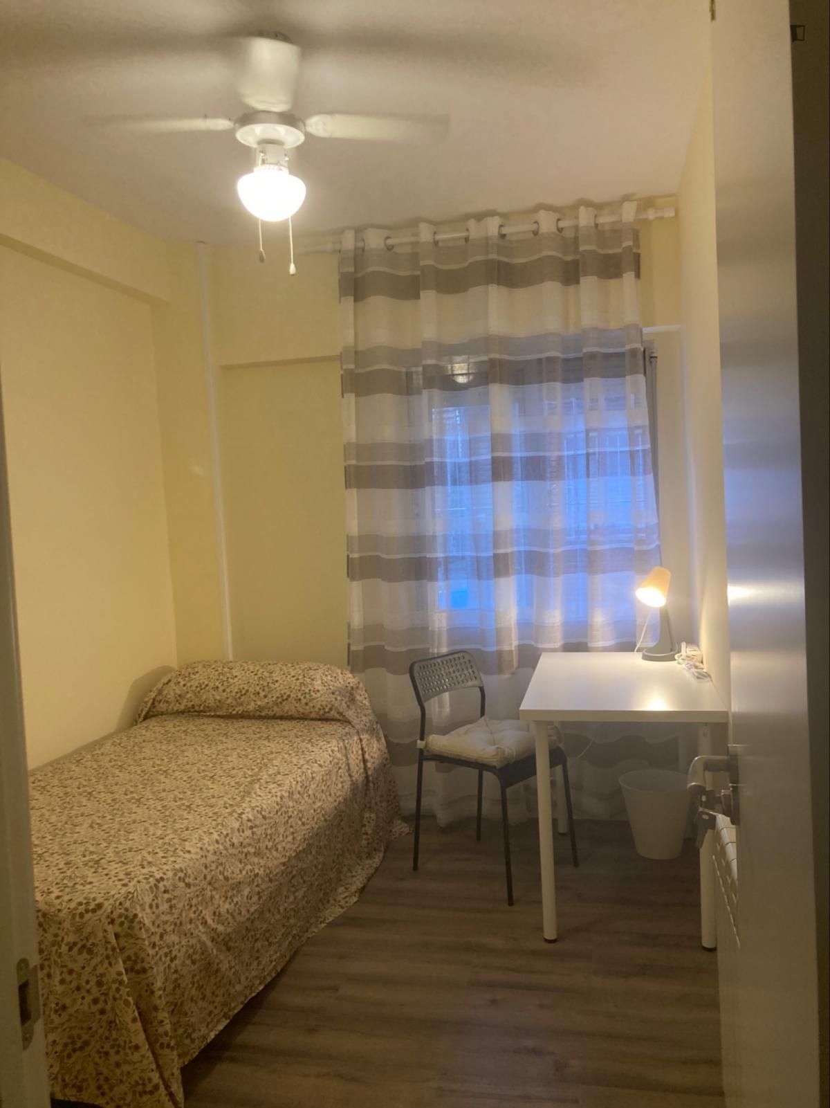 Apartament per a compartir a Casco Antiguo