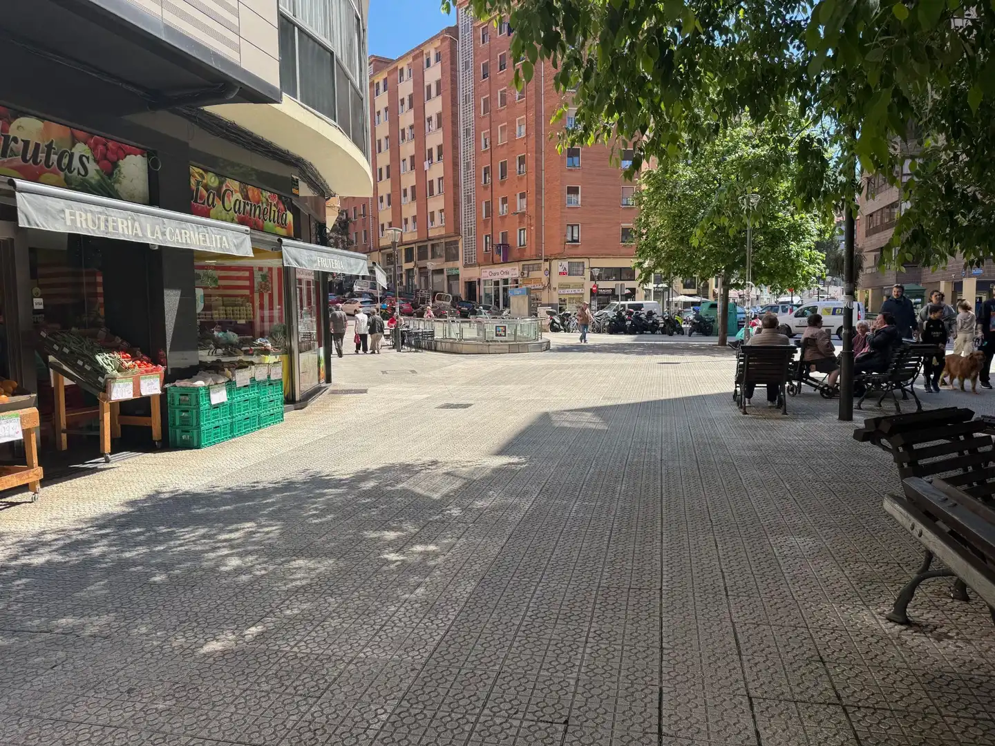Vista exterior de Pis en venda en Bilbao  amb Calefacció