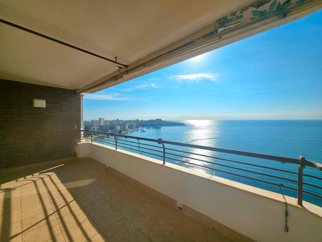 Piso en Venta en Avenida de Villajoyosa, 103 en Albufereta