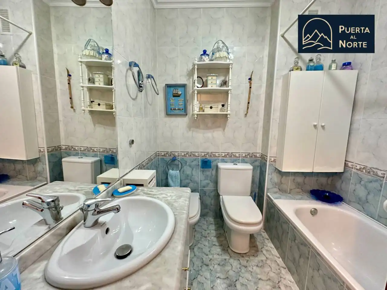 Baño de Piso en venta en Suances con Calefacción, Amueblado y Balcón