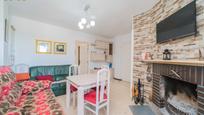 Living room of Flat for sale in San Martín de Valdeiglesias  with Heating and Terrace
