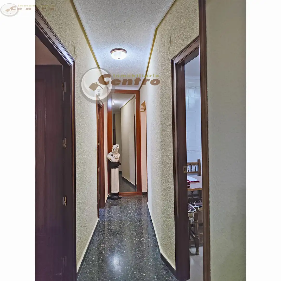 Flat with terrace for sale in Feria, imagen 13