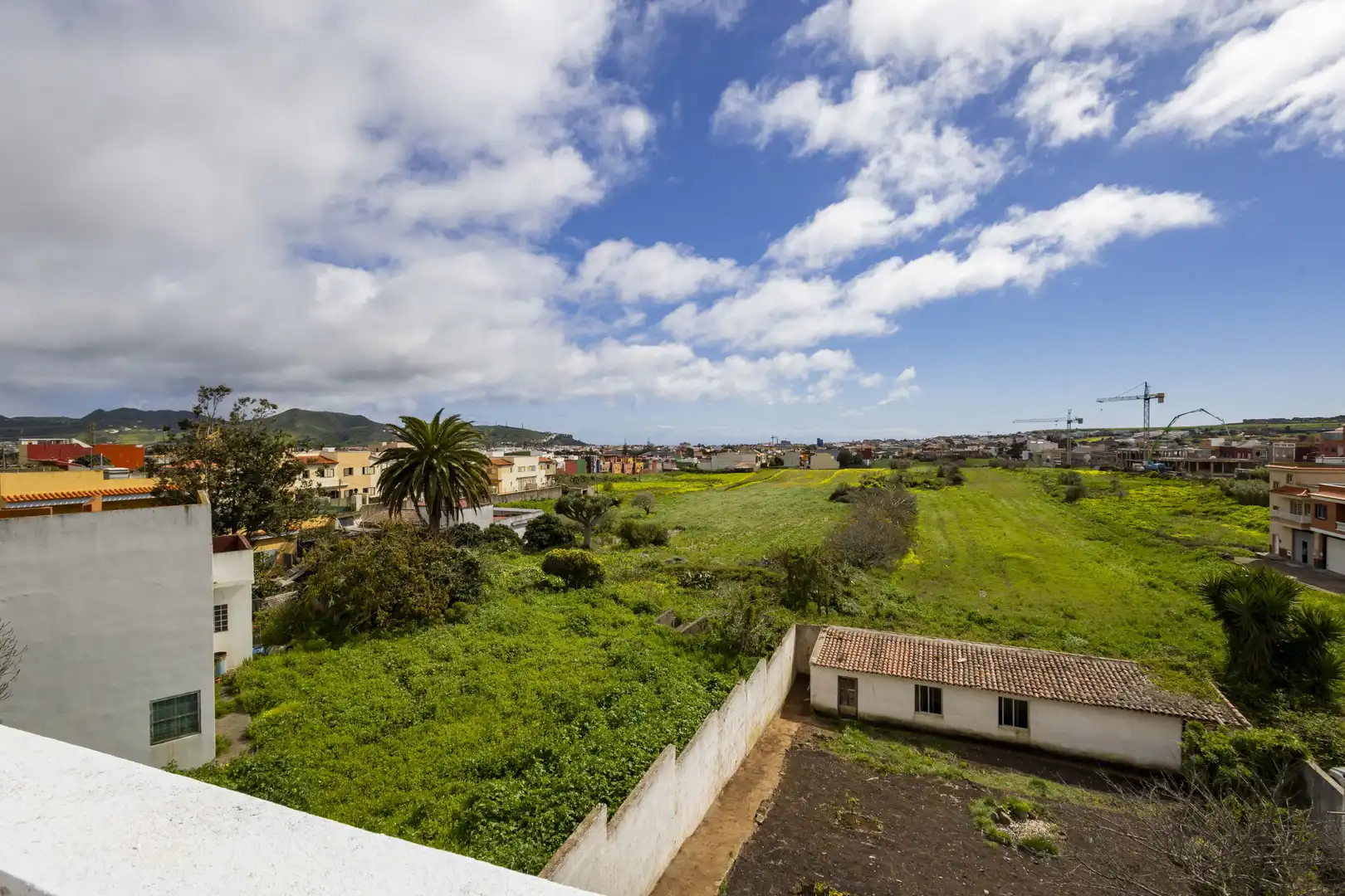 Vista exterior de Casa adosada en venta en San Cristóbal de la Laguna con Jardín privado y Terraza