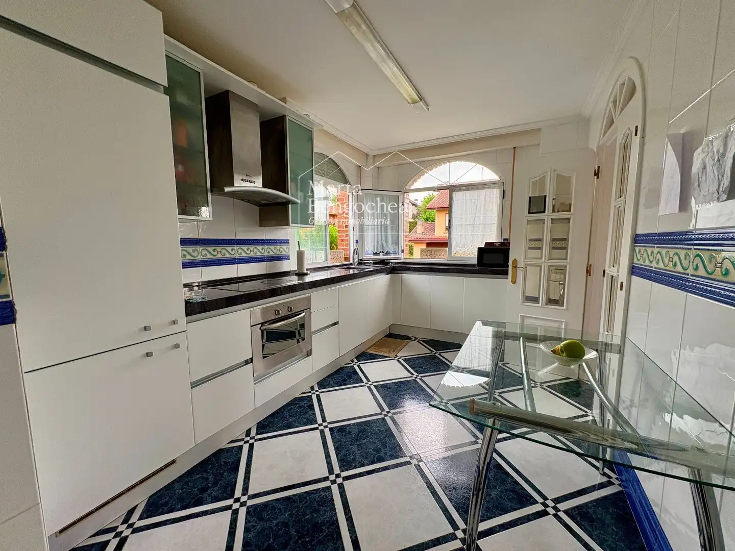 Kitchen of Houses for sale in Zigoitia  with Heating, Private garden and Swimming Pool