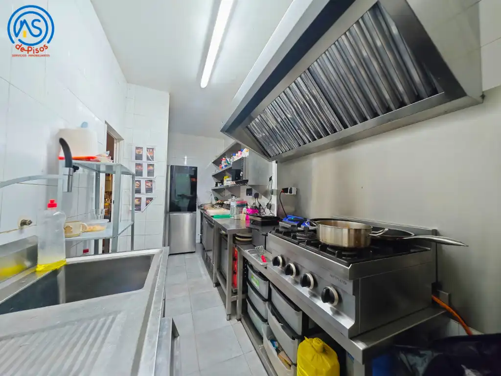 Cocina de Local en traspaso en Zaragoza con Aire acondicionado, Calefacción y Parquet