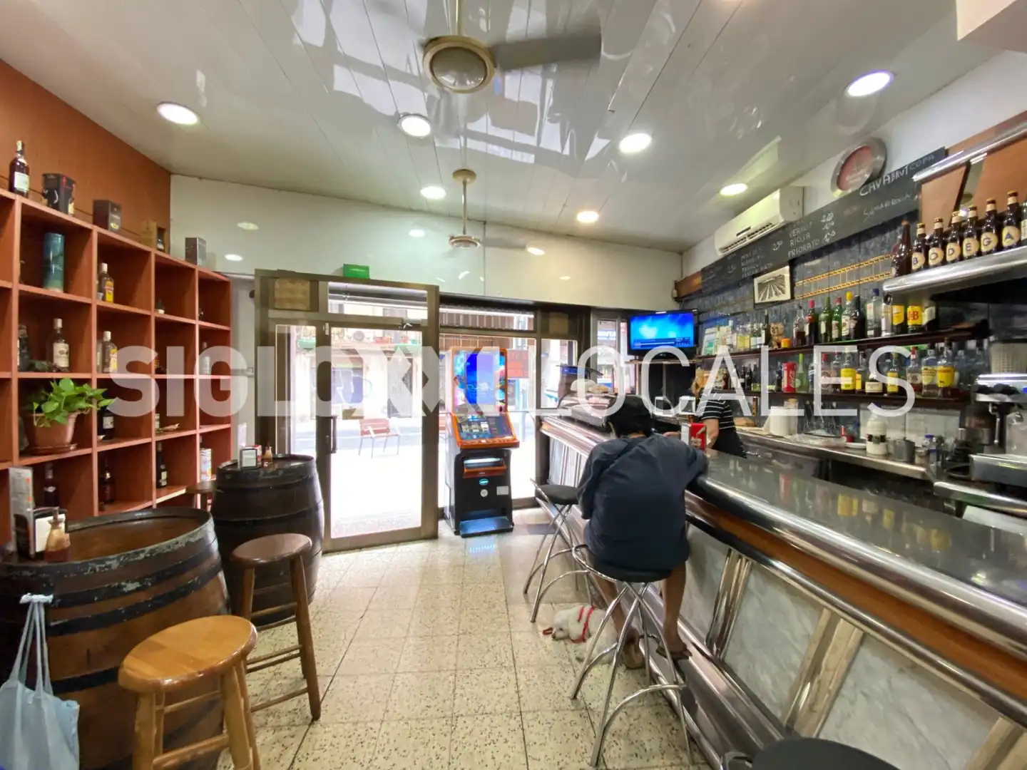 Local comercial en venta en CONSTITUCIO, imagen 4