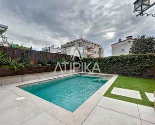 Swimming pool of House or chalet to rent in Sitges  with Air Conditioner, Heating and Terrace