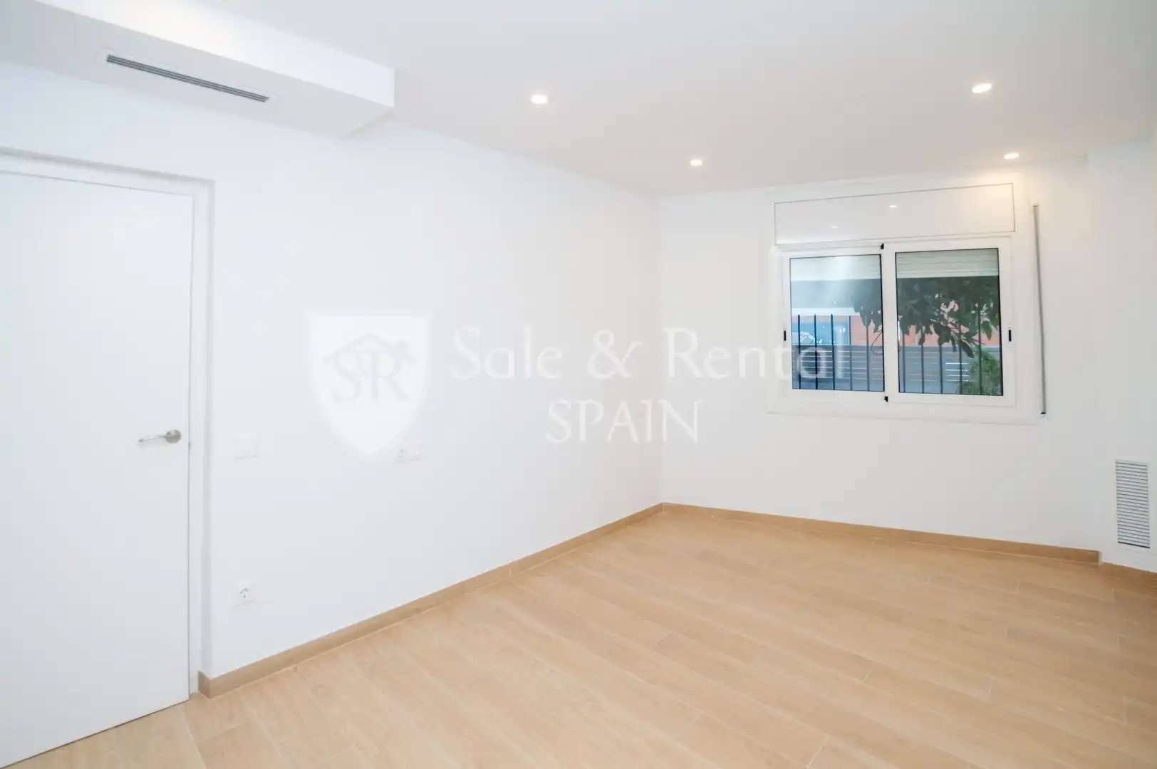 Bedroom of Detached homes for sale in Els Pavos