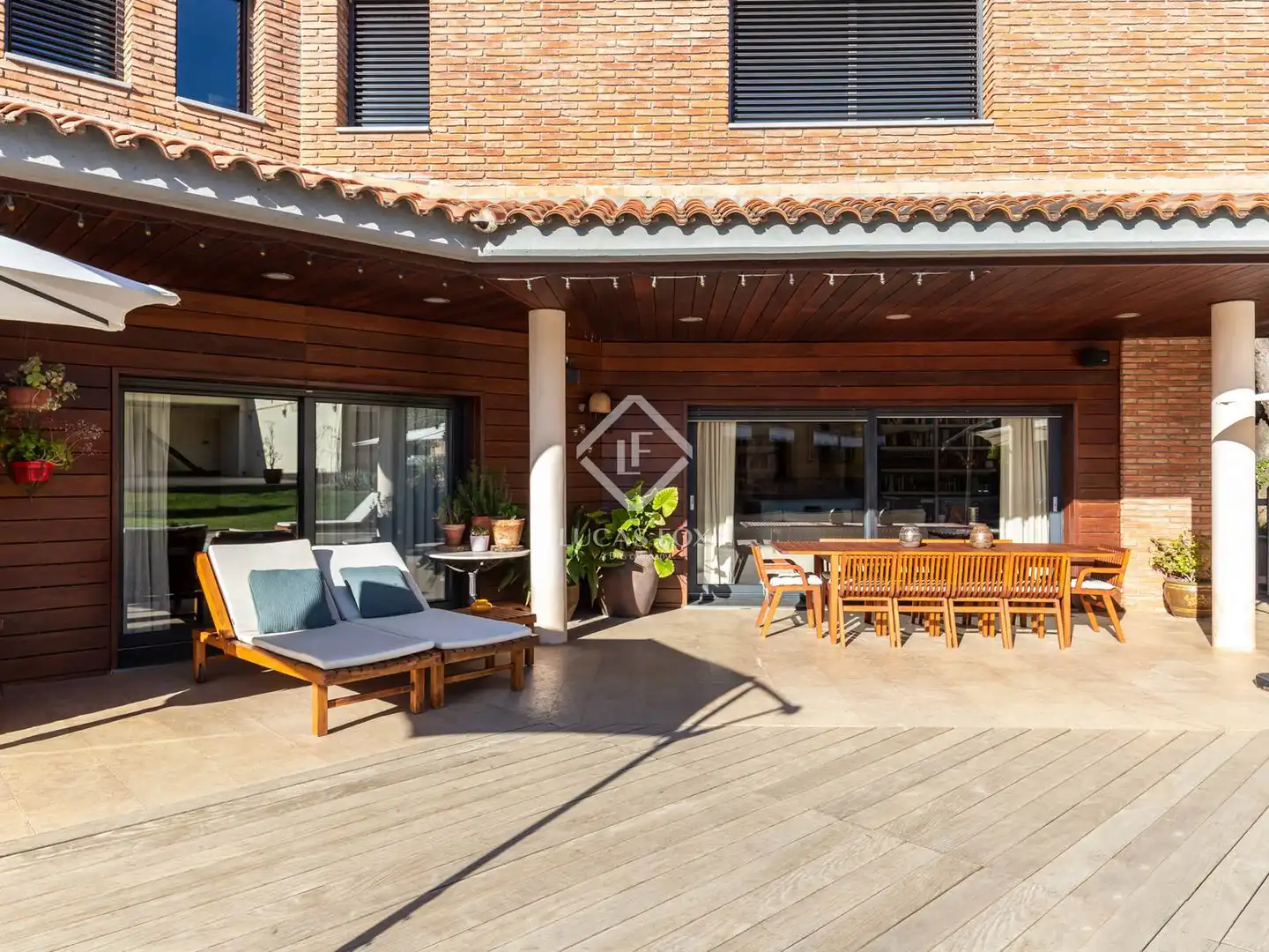 Terraza de Casa o chalet en venta en Sant Cugat del Vallès con Aire acondicionado, Calefacción y Jardín privado
