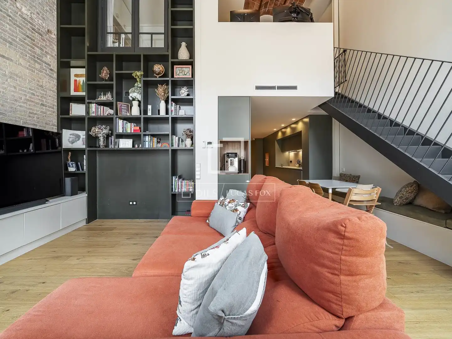 Piso con terraza en venta en Sant Martí, imagen 2