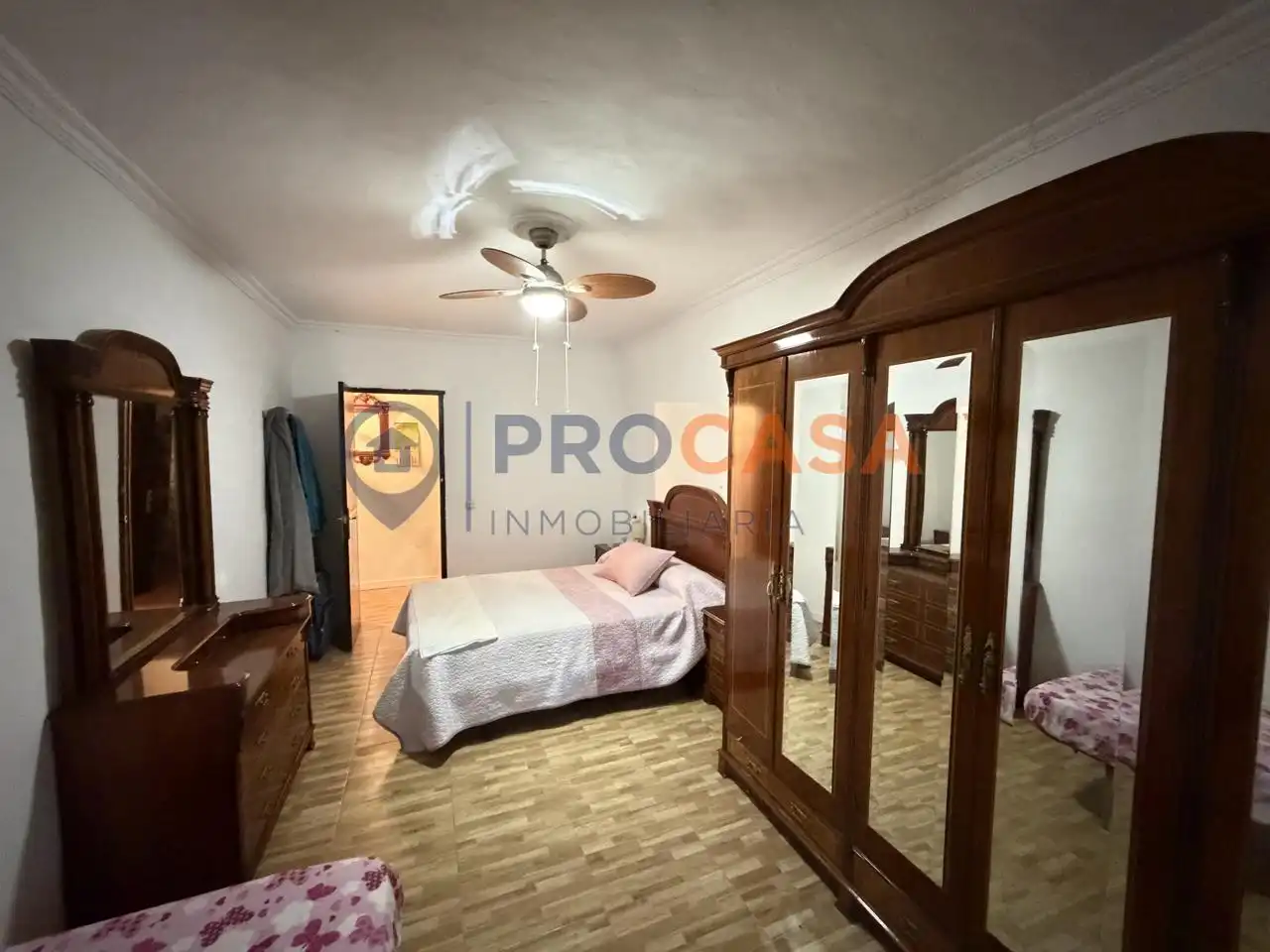 Schlafzimmer von Country house zum Verkauf in Utrera